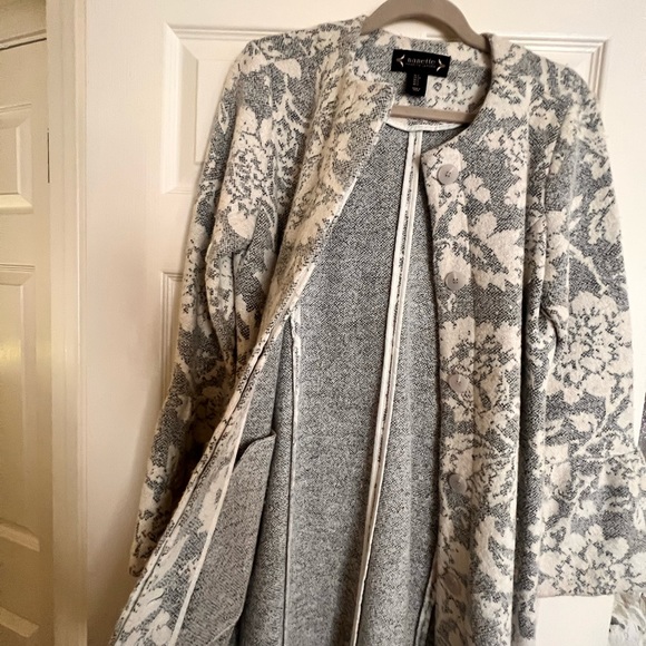 Nannette Lepore woman’s wool coat - Picture 2 of 7